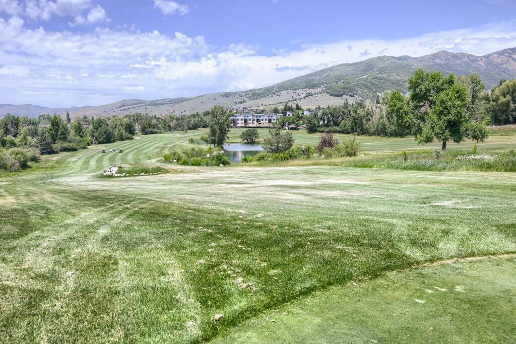 Wolf Creek Lodge Condo In Eden, Ut - Relaxing Mountain Retreat Eksteriør bilde